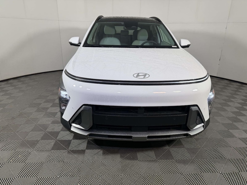 New 2026 Hyundai Kona Limited FWD SUV