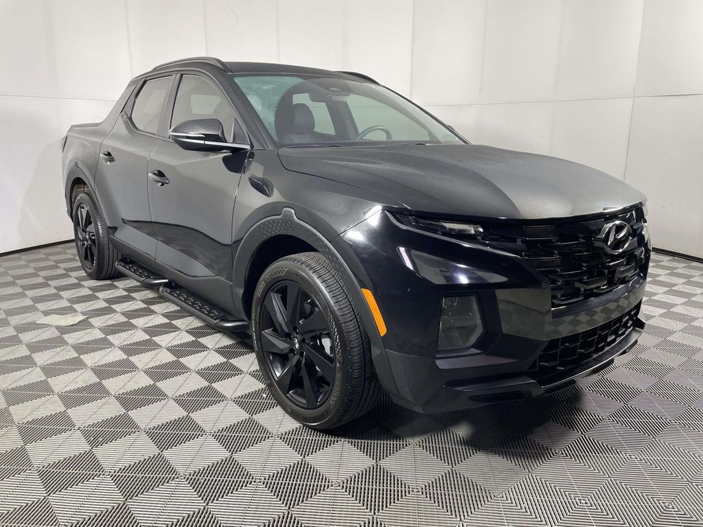 2024 Hyundai Santa Cruz Night's photo