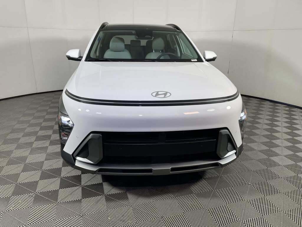 New 2026 Hyundai Kona Limited FWD SUV