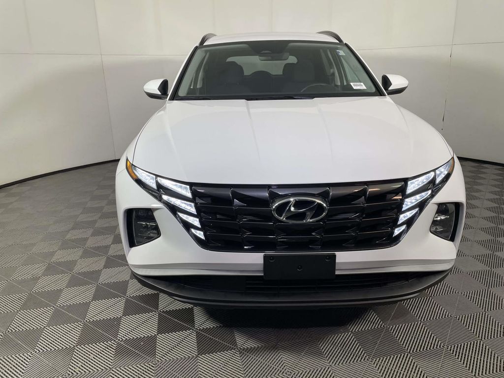 2024 Hyundai Tucson SEL photo 2