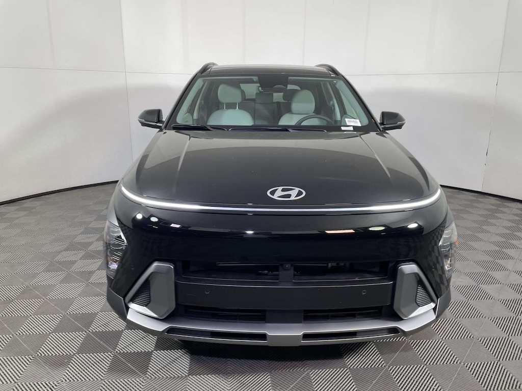 New 2026 Hyundai Kona Limited FWD SUV