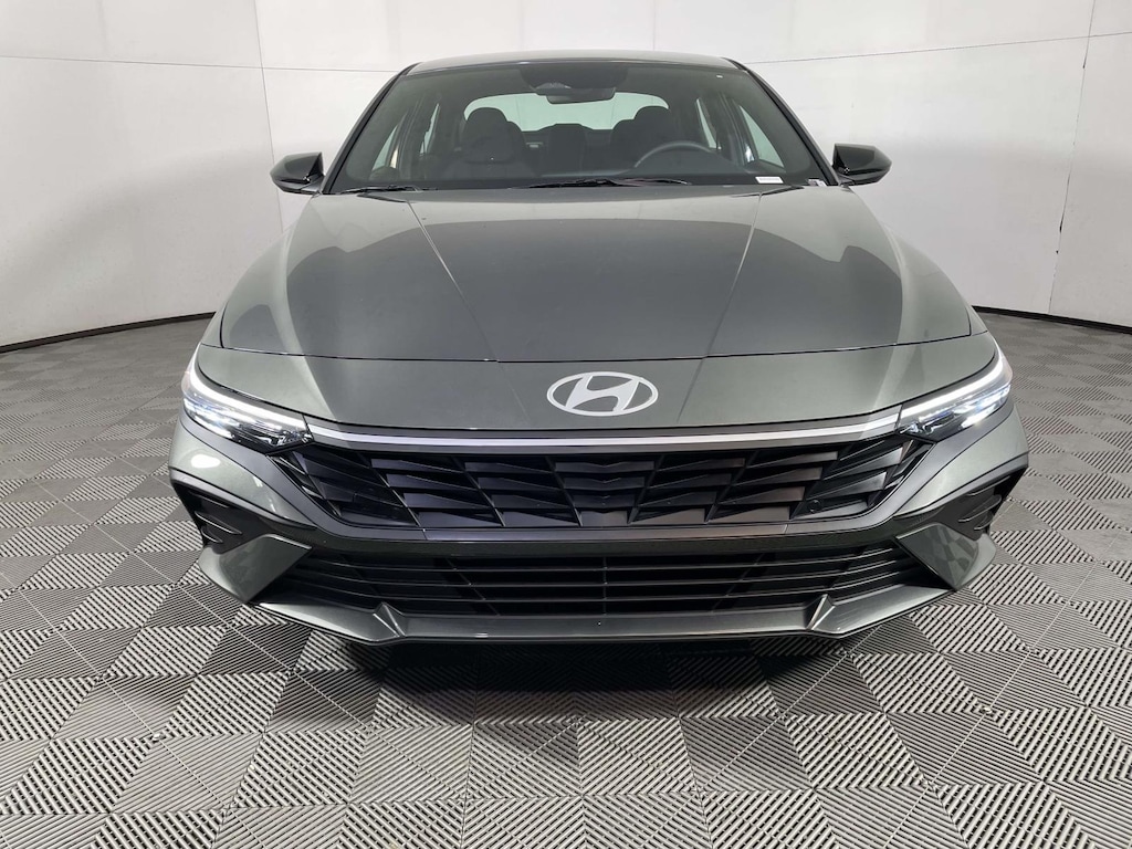 New 2026 Hyundai Elantra SEL Sport Sedan