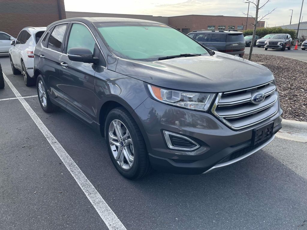 2018 Ford Edge Titanium's photo