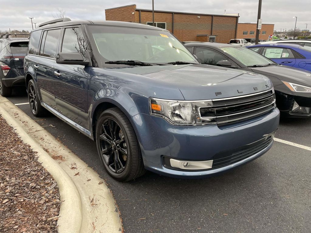 2019 Ford Flex SEL's photo
