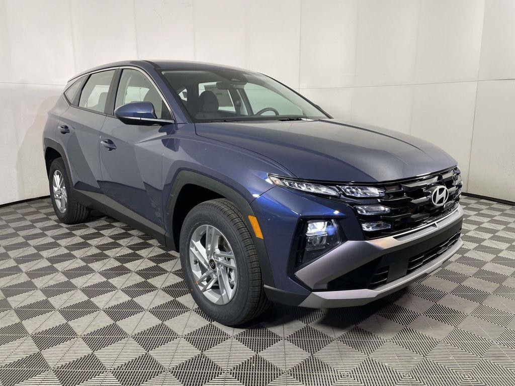 New 2026 Hyundai Tucson SE AWD SUV