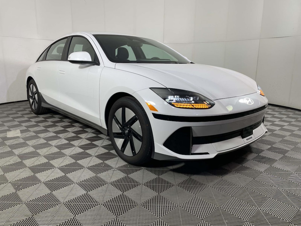 New 2025 Hyundai IONIQ 6 SE Sedan