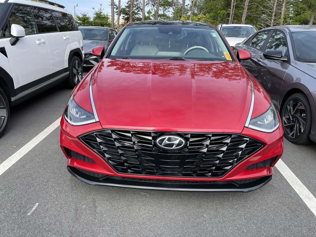 2020 Hyundai Sonata SEL photo 2