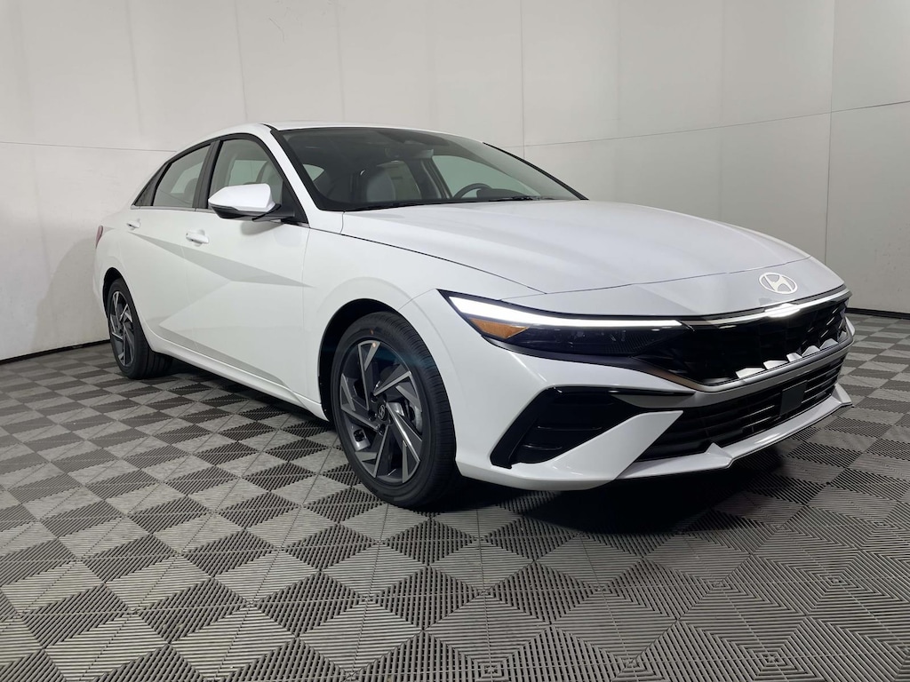 New 2026 Hyundai Elantra Limited Sedan