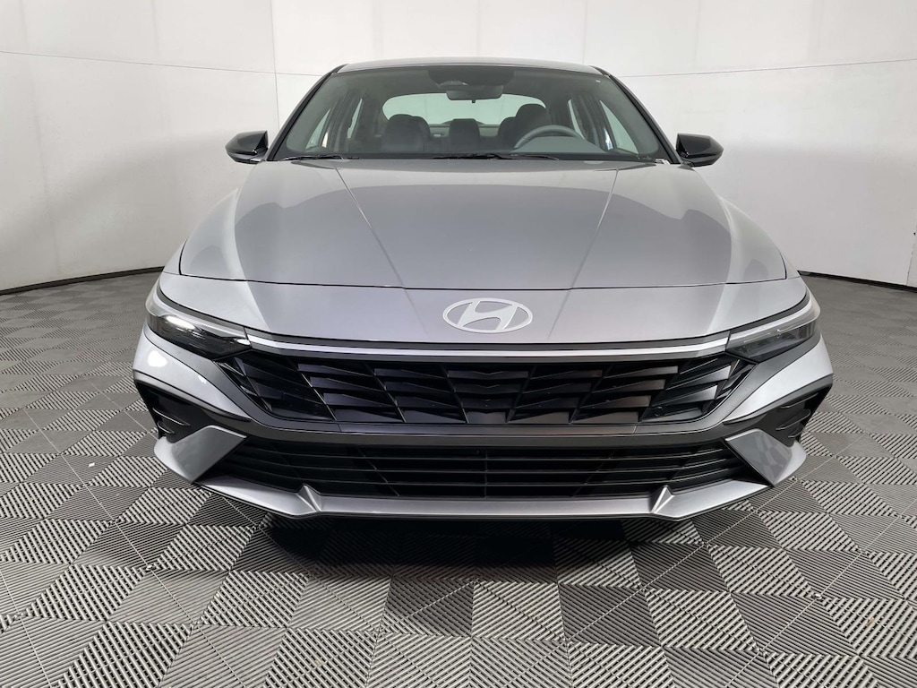 New 2026 Hyundai Elantra SEL Sport Sedan