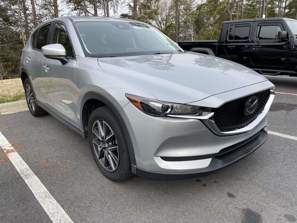 2018 Mazda CX-5 Touring's photo