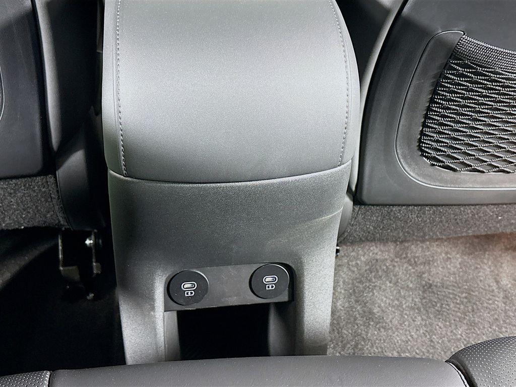 2025 Hyundai IONIQ 5 XRT - Photo 25