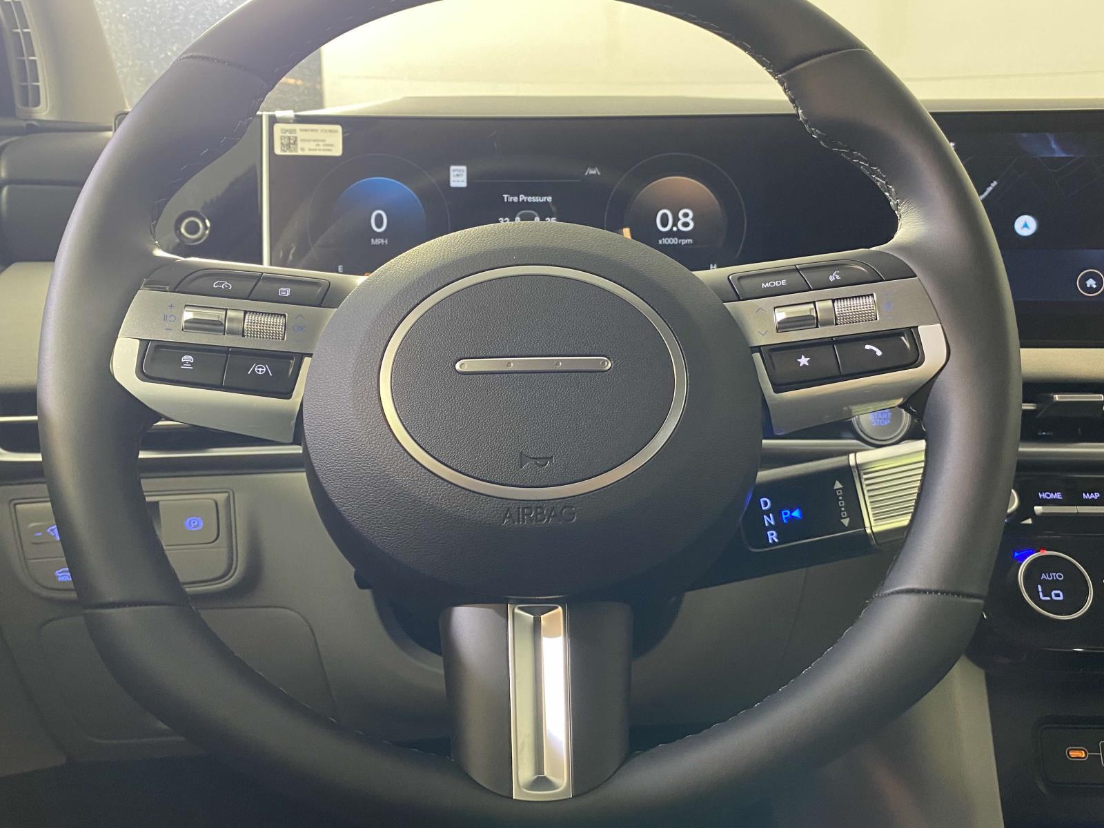 2025 Hyundai Tucson Limited - Photo 11