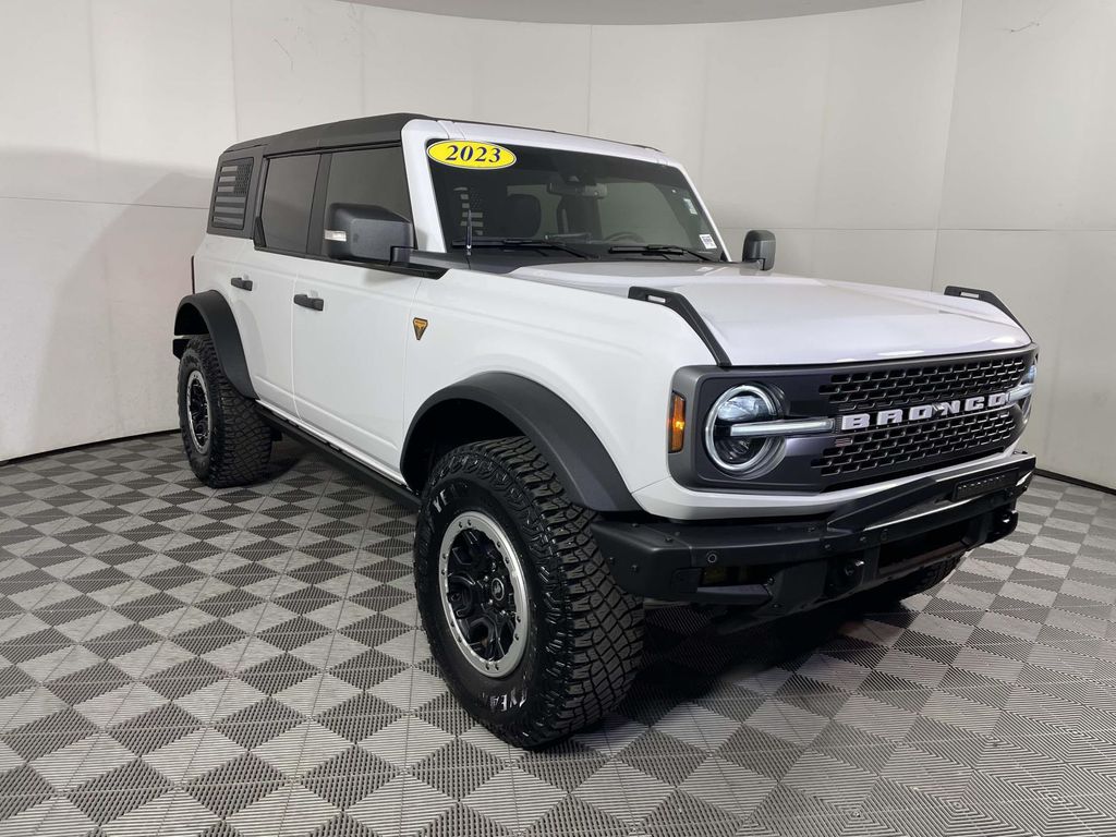 2023 Ford Bronco 4-Door Badlands's photo