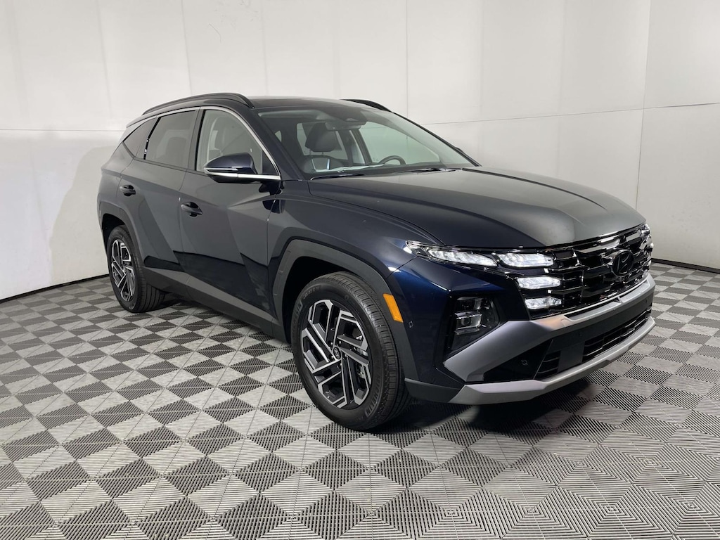 New 2026 Hyundai Tucson Hybrid Limited SUV