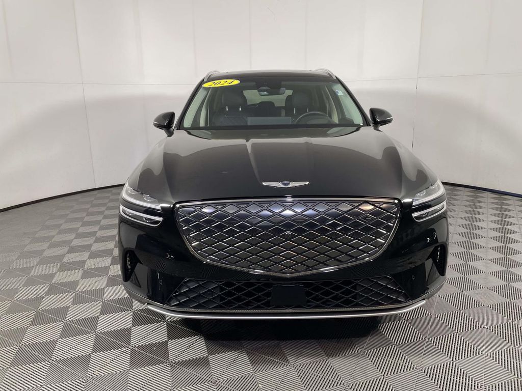 2024 Genesis GV70 Advanced Prestige photo 2