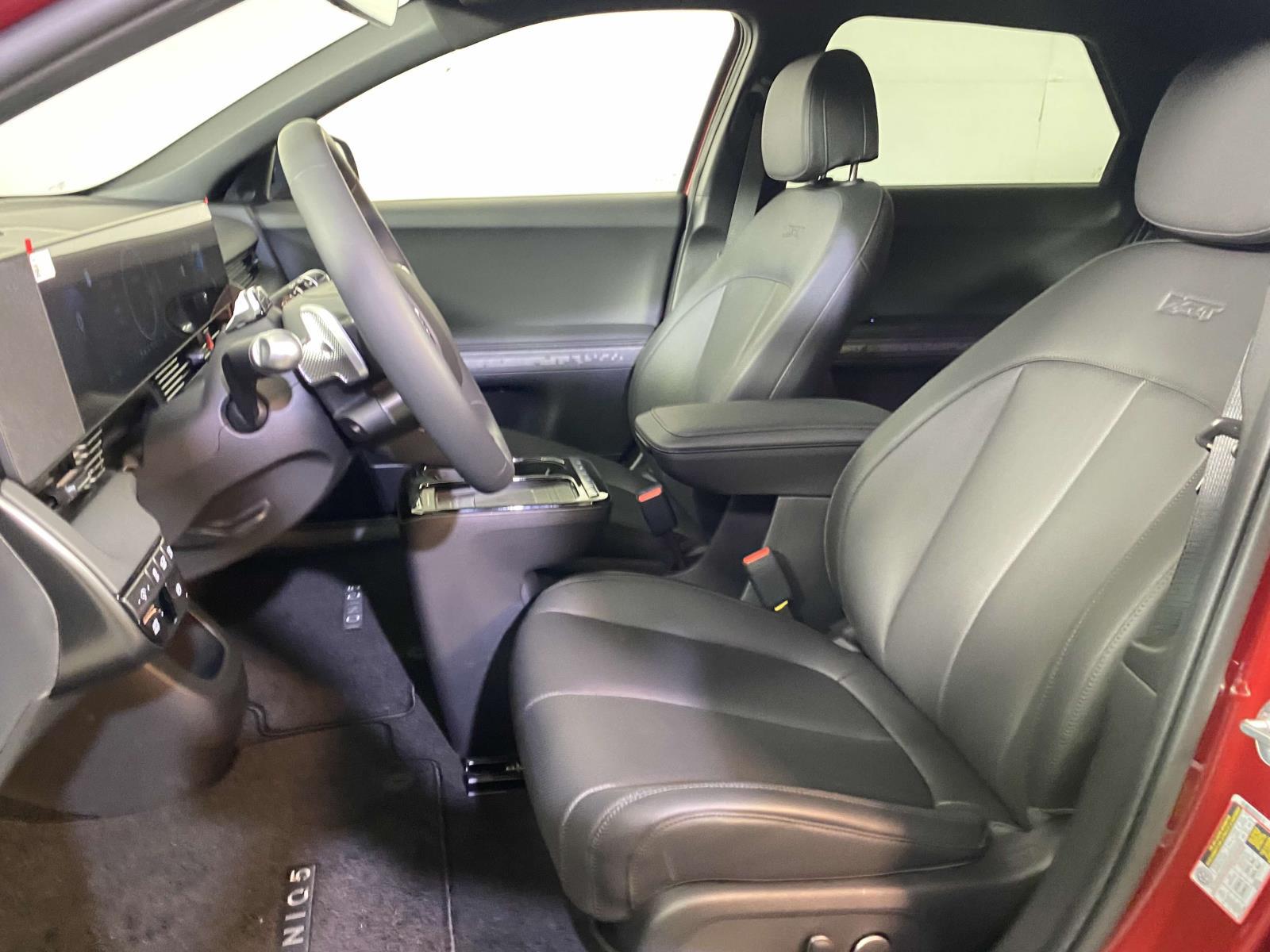 2025 Hyundai IONIQ 5 XRT - Photo 10