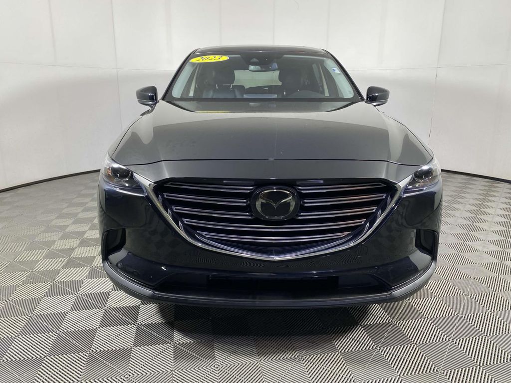 2023 Mazda CX-9 Touring photo 2