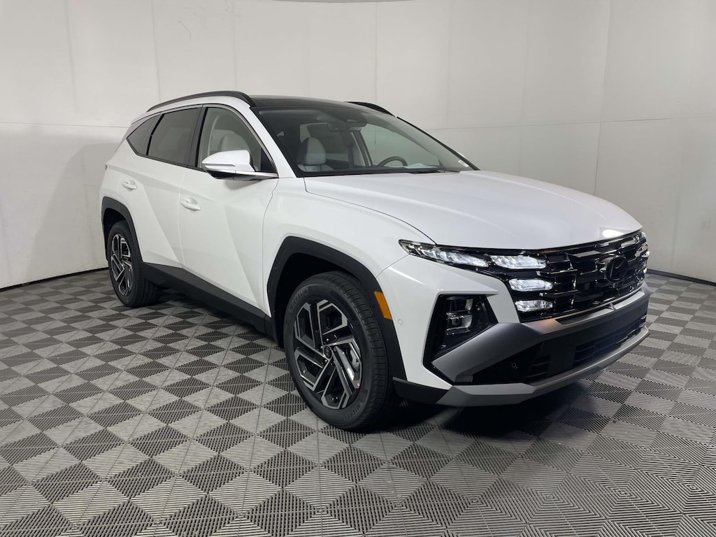 New 2026 Hyundai Tucson Limited AWD SUV