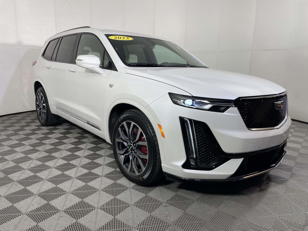 2023 Cadillac XT6 Sport's photo