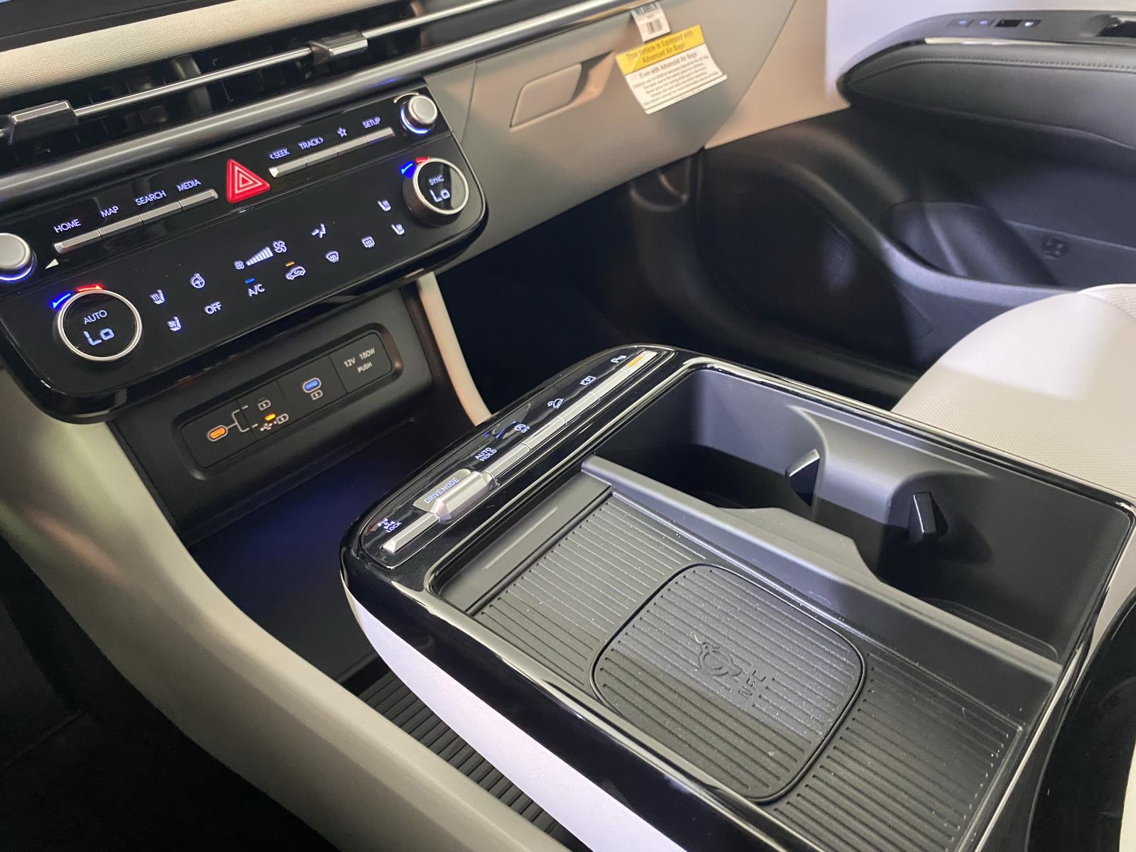 2025 Hyundai Tucson Limited - Photo 20