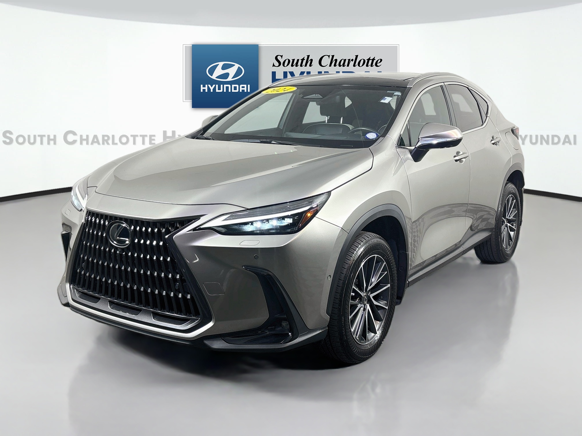 2024 Lexus NX Hybrid