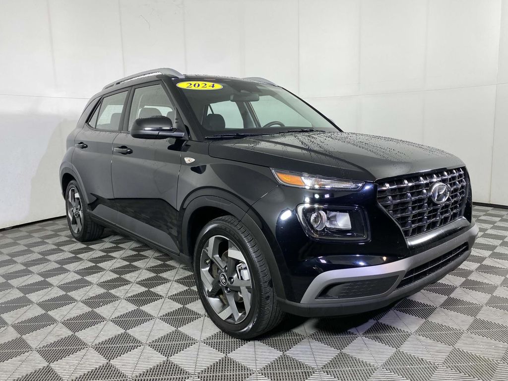 2024 Hyundai Venue SEL