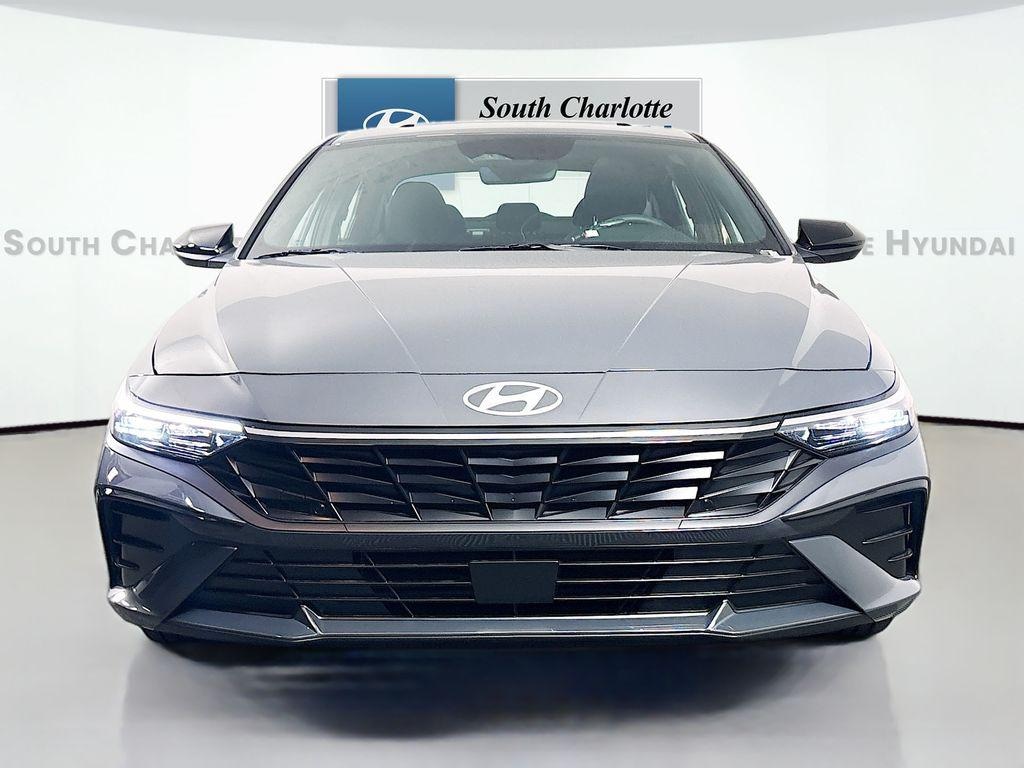 New 2026 Hyundai Elantra SEL Sport Premium Sedan