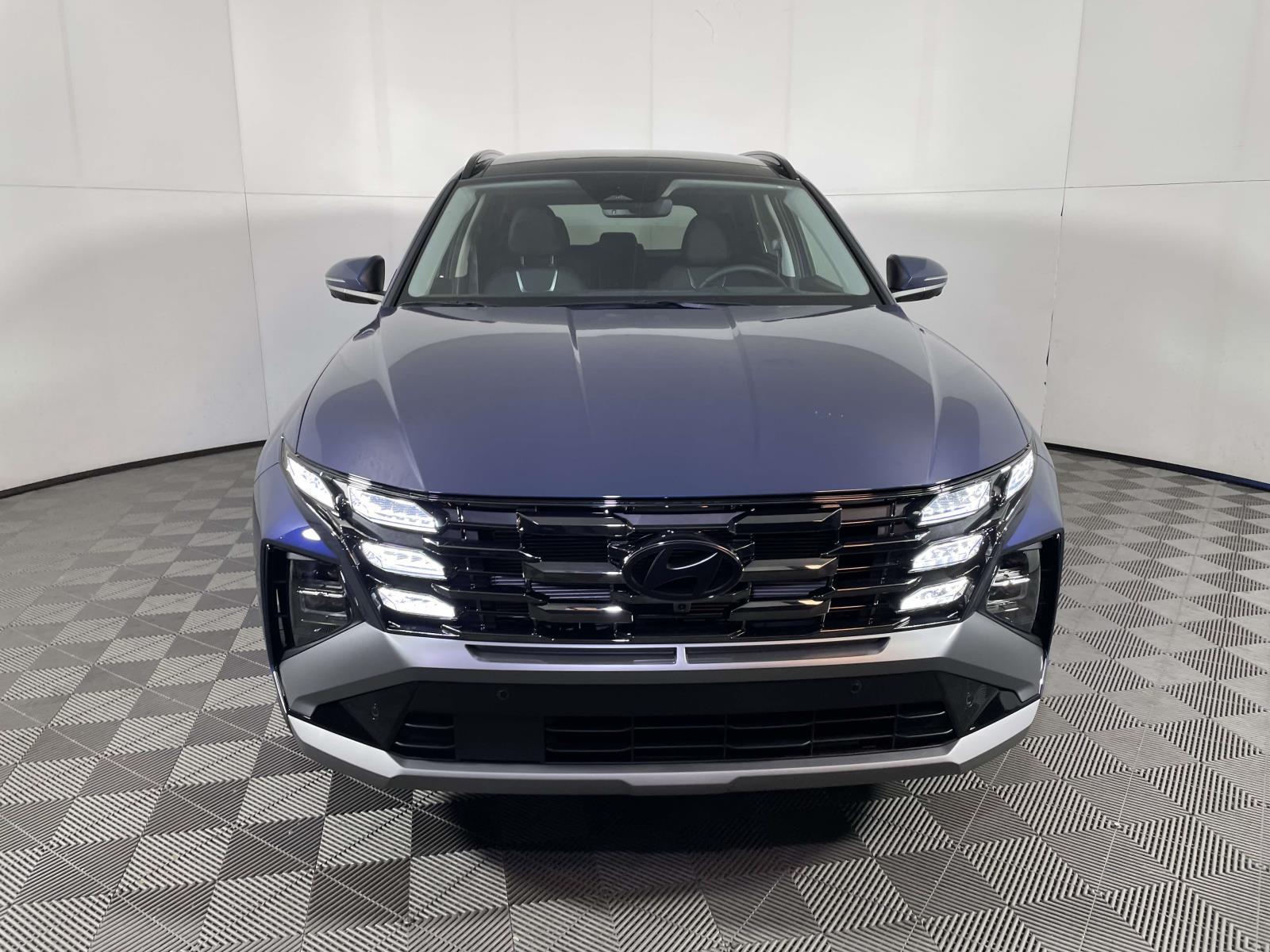 2026 Hyundai Tucson Limited photo 2