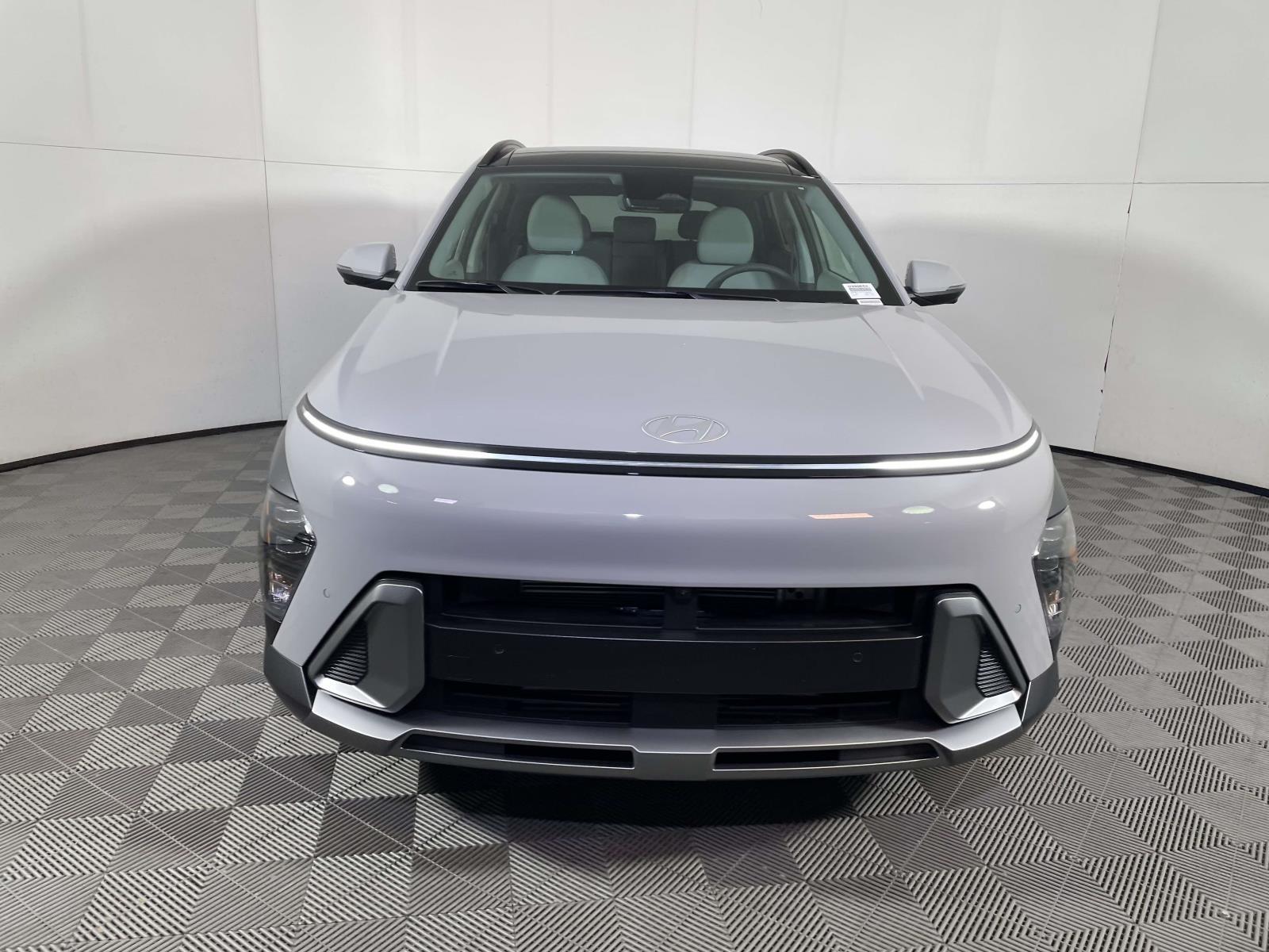 2026 Hyundai Kona Limited photo 2