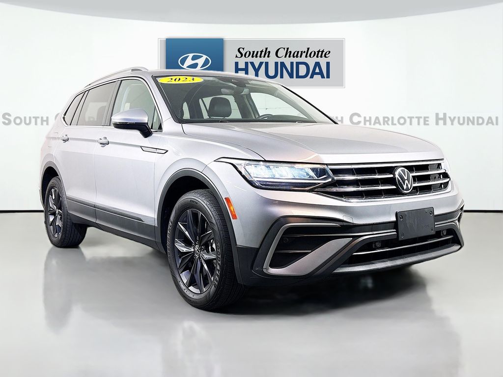 2023 Volkswagen Tiguan SE
