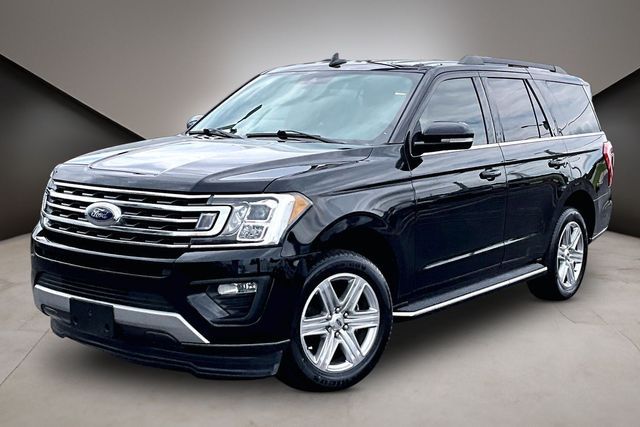 2021 Ford Expedition XLT's photo