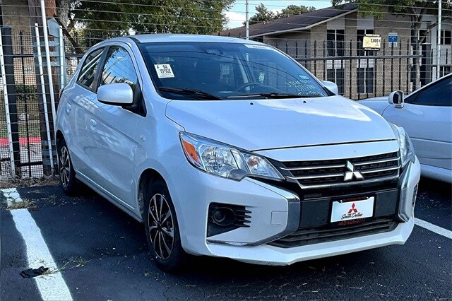 2023 Mitsubishi Mirage ES photo 2