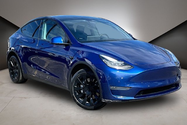 Used 2020 Tesla Model Y Long Range with VIN 5YJYGDEE0LF008549 for sale in Dallas, TX