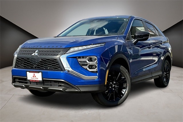 2026 Mitsubishi Eclipse Cross LE's photo