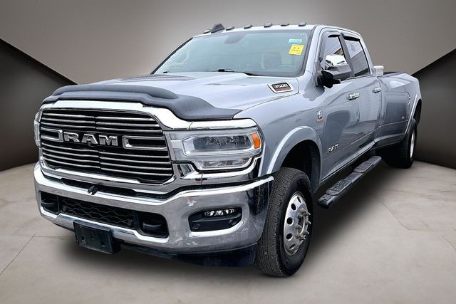 2022 RAM 3500 Laramie 4X4 Crew Cab LWB's photo