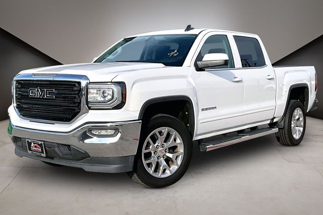 2017 GMC Sierra 2WD Crew Cab Short Box SLE's photo
