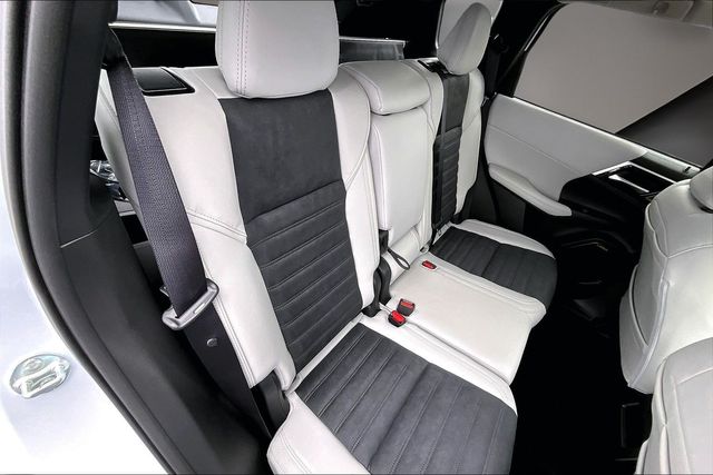2026 Mitsubishi Outlander SE - Photo 25