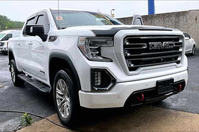 2021 GMC Sierra 4WD Crew Cab Short Box AT4's photo