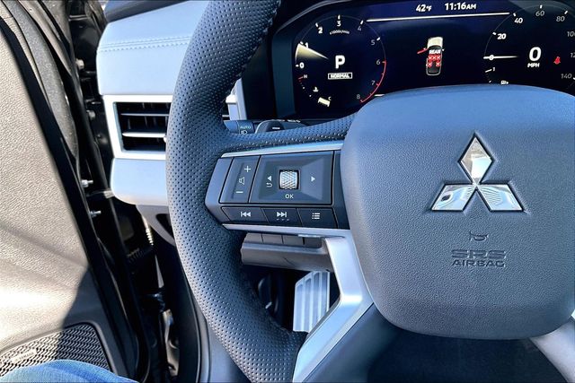 2026 Mitsubishi Outlander SEL - Photo 11