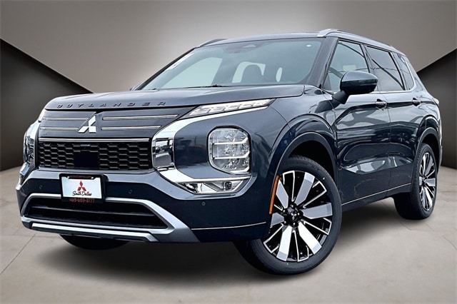 2025 Mitsubishi Outlander SEL's photo