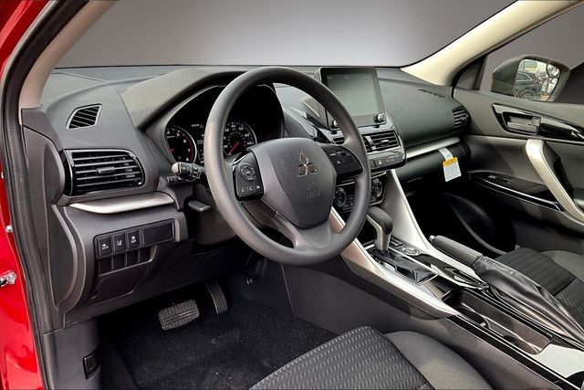 2026 Mitsubishi Eclipse Cross LE - Photo 7