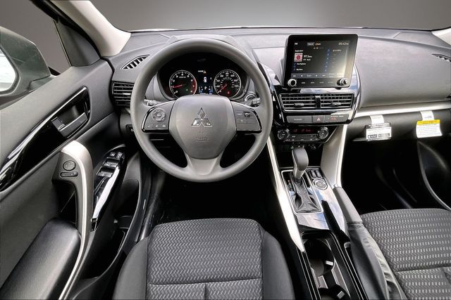 2026 Mitsubishi Eclipse Cross LE - Photo 8