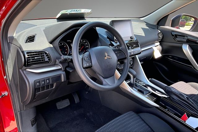 2026 Mitsubishi Eclipse Cross LE - Photo 17