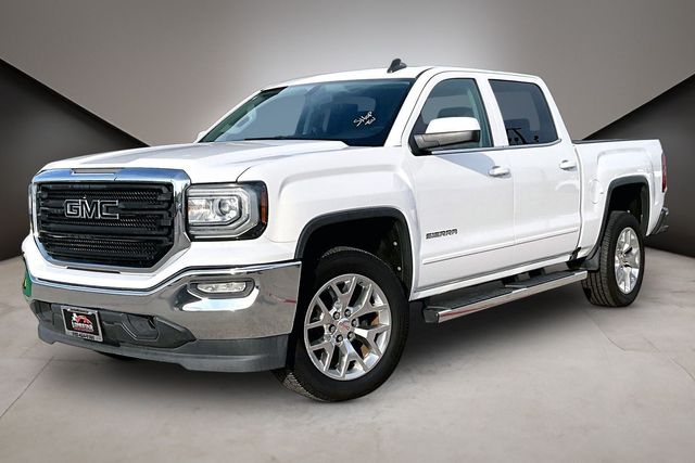 2017 GMC Sierra 2WD Crew Cab Short Box SLE's photo