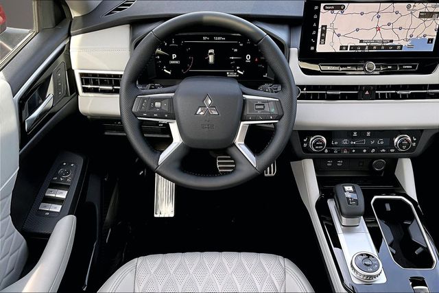 2026 Mitsubishi Outlander SEL - Photo 8