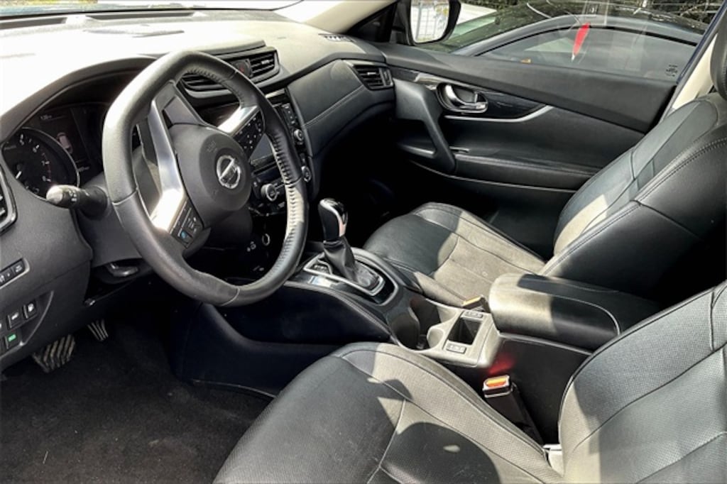 Used 2020 Nissan Rogue SL SUV