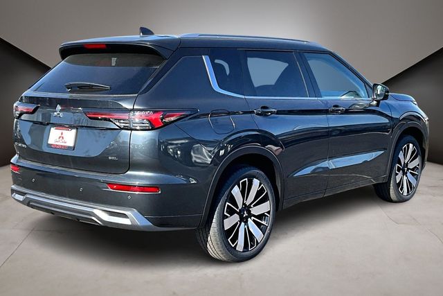 2026 Mitsubishi Outlander SEL - Photo 6