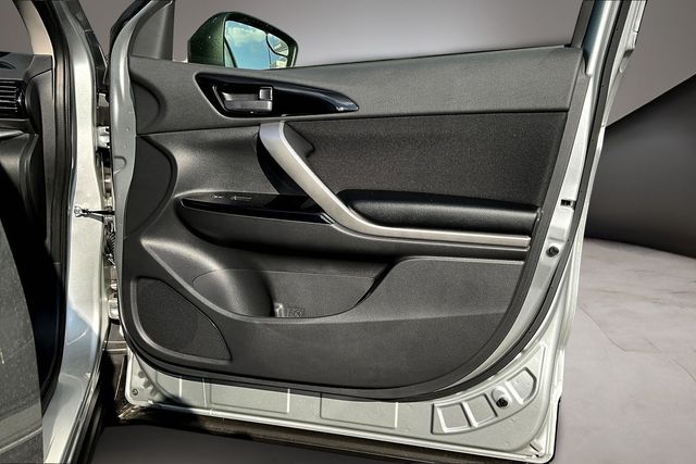 2026 Mitsubishi Eclipse Cross LE - Photo 28