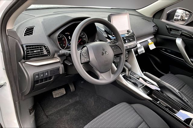 2026 Mitsubishi Eclipse Cross LE - Photo 17