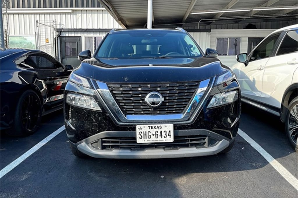 Used 2023 Nissan Rogue SV SUV